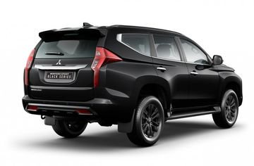 Mitsubishi Pajero Sport Black Edition hadir dengan nuansa serba gelap