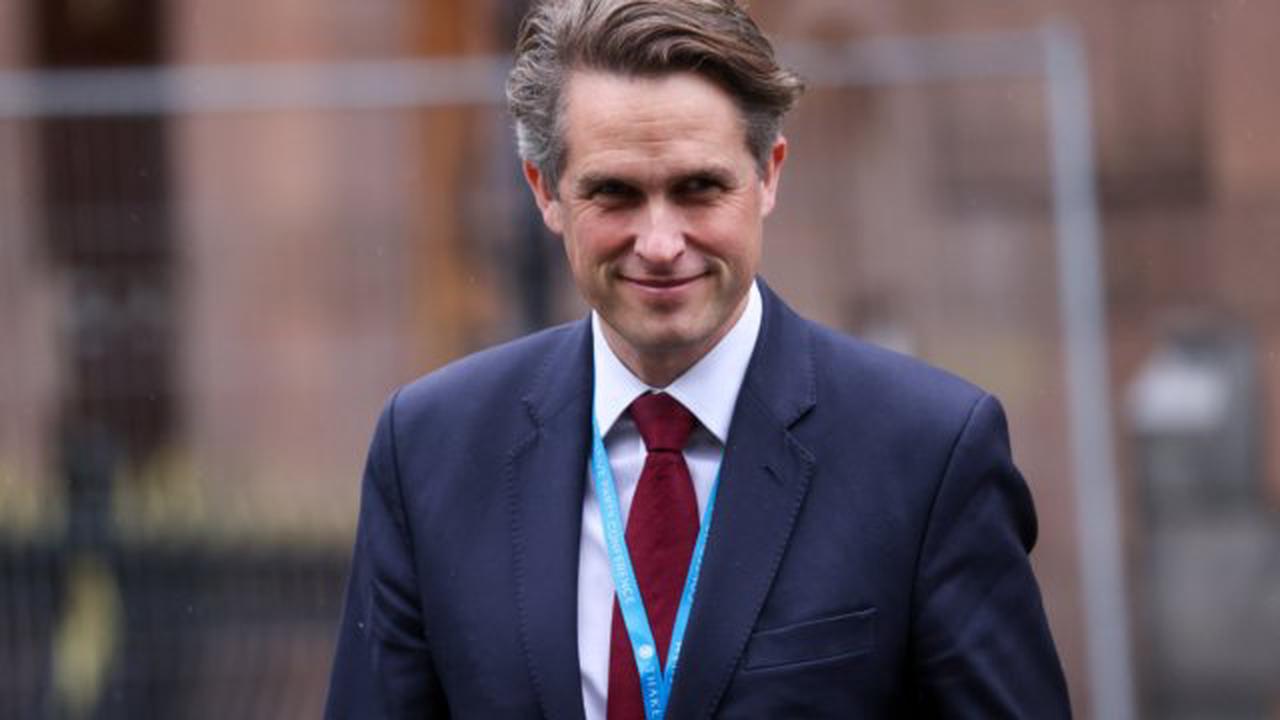 Gavin Williamson could receive knighthood from Boris Johnson in bid ‘to keep skeletons in closet’