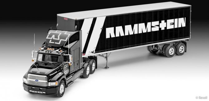 Rammstein Grandioser Modellbausatz Des Tour Trucks Lasst Fan Herzen Hoher Schlagen Opera News