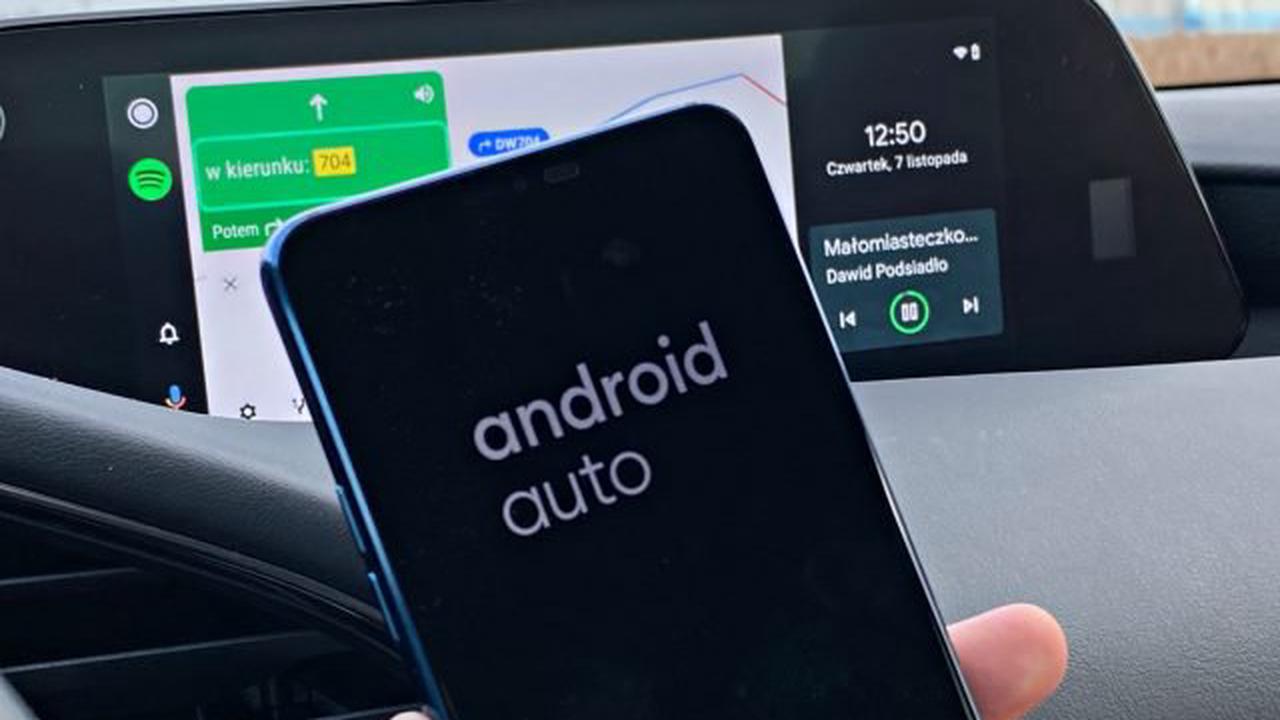 Vous utilisez deux cartes SIM ? Enfin, ce ne sera pas un problème avec Android Auto.
