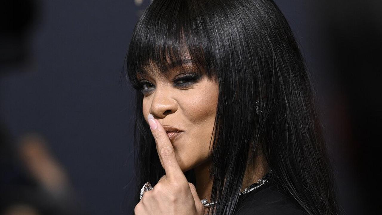 Rihanna begeistert mit Dessous: "Endlich können Männer wie Schlampen aussehen!"