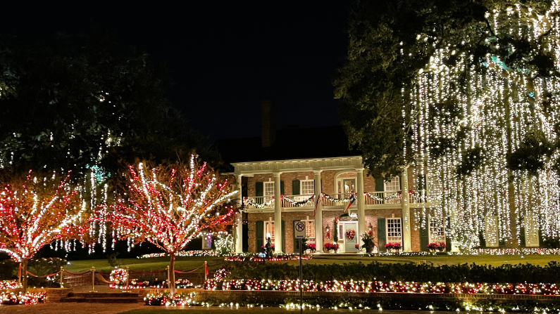 River Oaks Christmas Lights 2022 Snow Timing Christmas Lights In River Oaks, Houston – 2021 Guide For Best Times To  Visit, Map, Tours & More! - Opera News