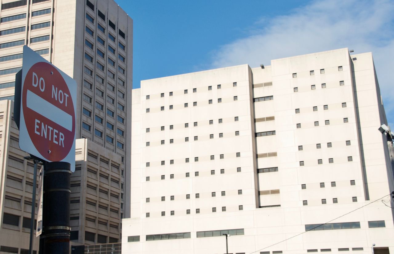 Moving Violations Lead Police To Drugs And Gun Parma Police Blotter Opera News