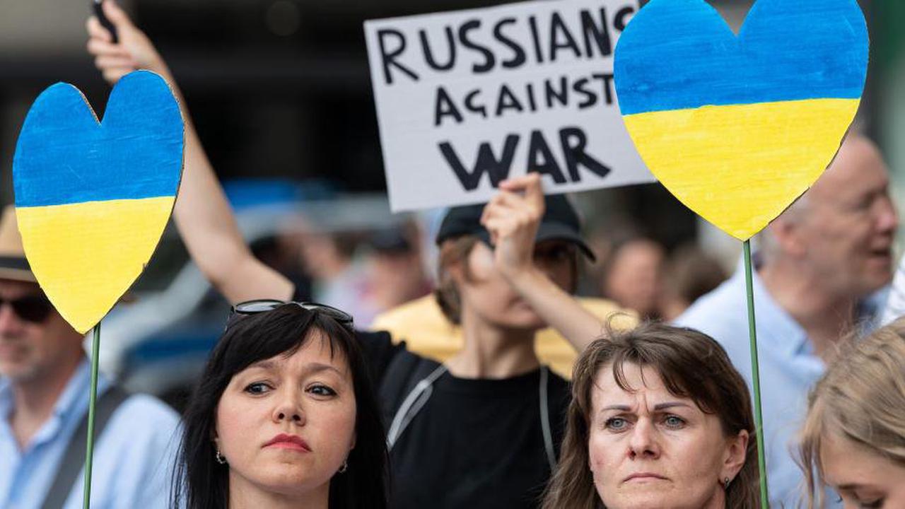 Demonstration Demo für Ukraine: Mehr Zulauf als pro-russische Demo