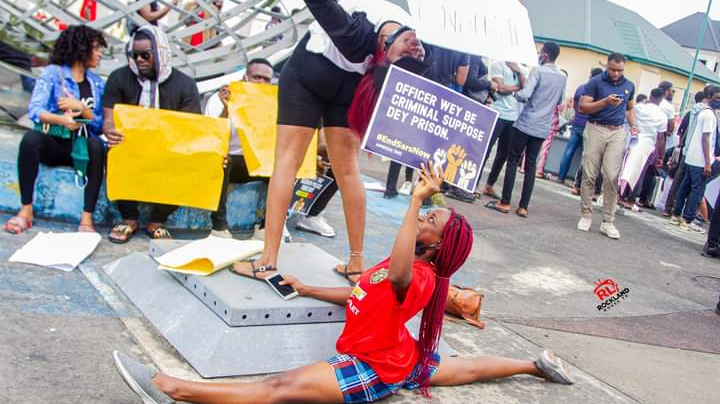 end-sars-akwa-ibom-state-turns-protest-into-carnival-here-are-the-photos