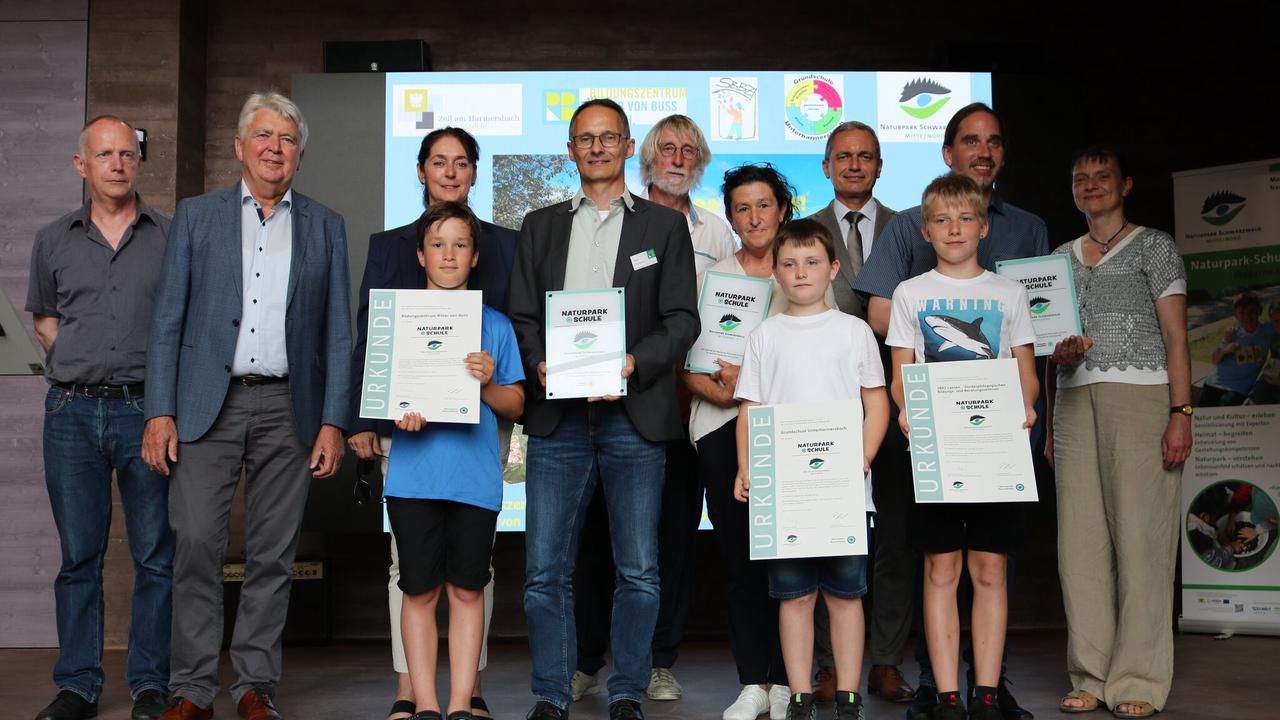 Rekord für Naturpark Schwarzwald Drei Naturpark-Schulen für Zell