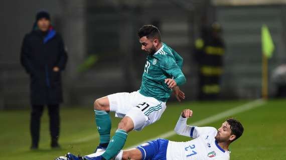 Public Works Mira Kater Blau Berlin Opera News