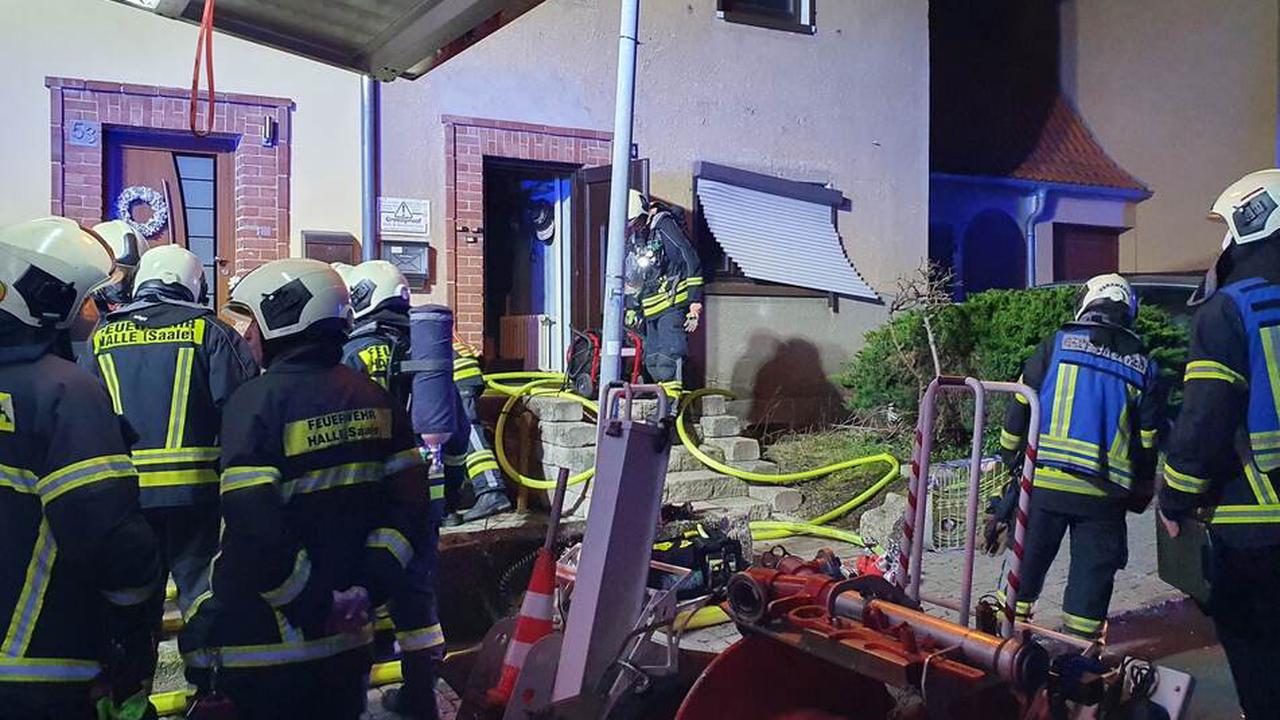 Explosion in Einfamilienhaus! Feuerwehren in Halle-Neustadt im Einsatz