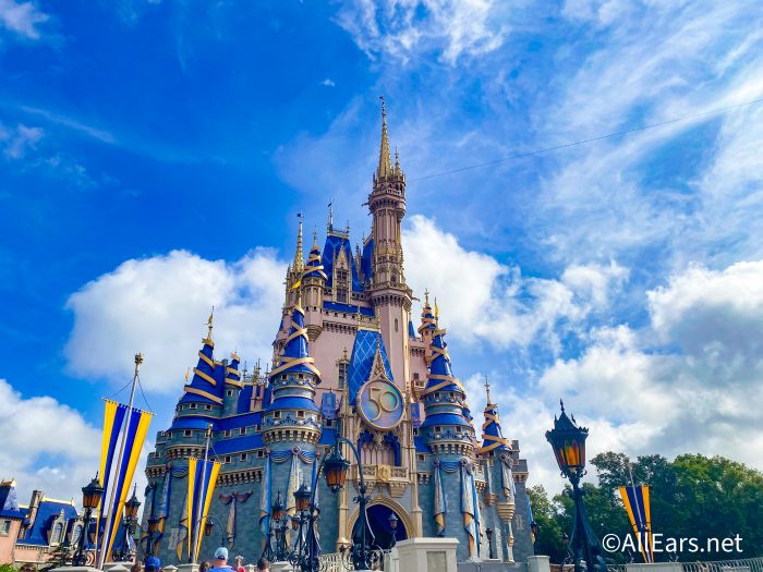 Disney Replaces Fastpass With Paid Line Skipping Replacement Disney Genie Plus Opera News