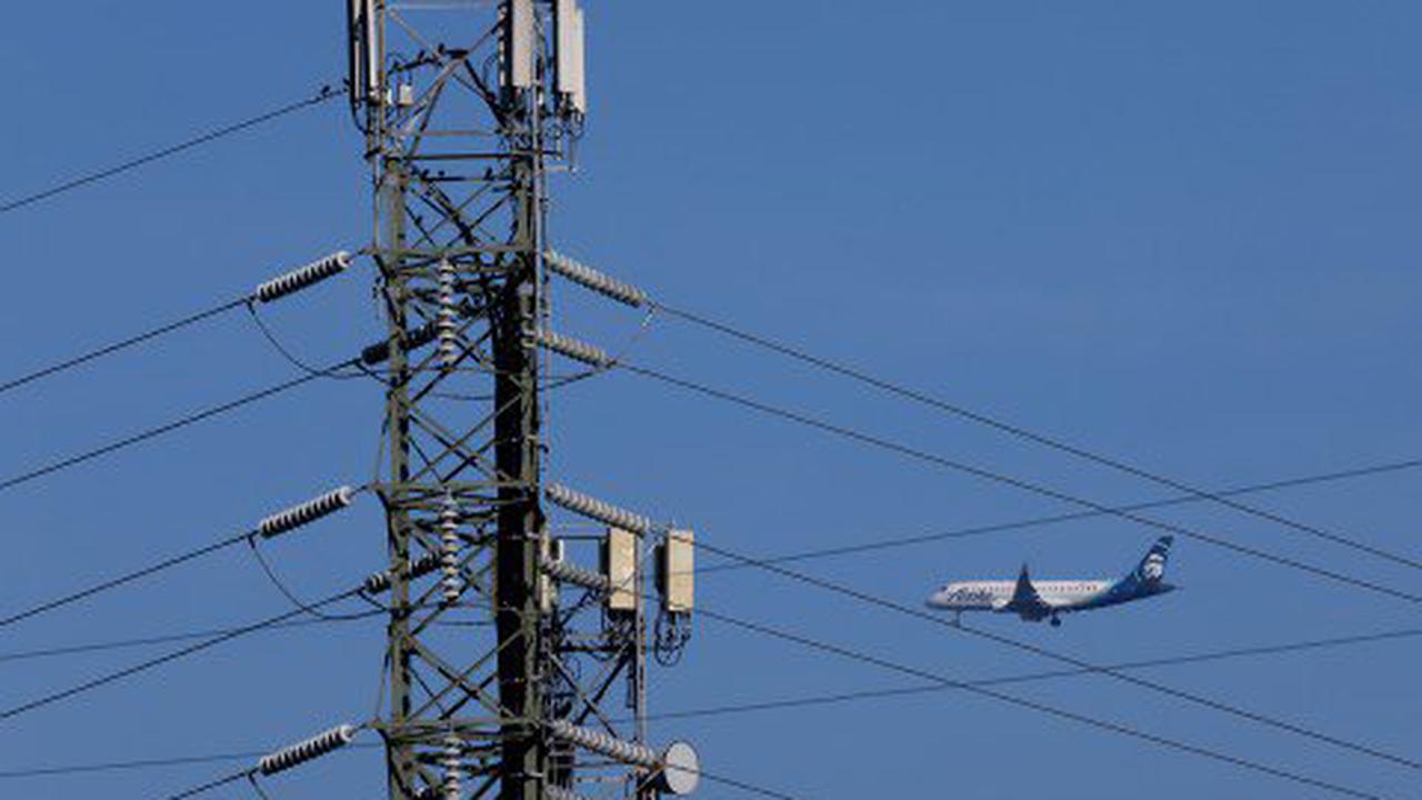 Could 5G ground planes? Why the US has delayed rolling it out around airports