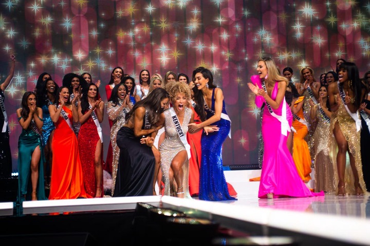 News reporter, Elle Smith crowned Miss USA 2021 (photos)