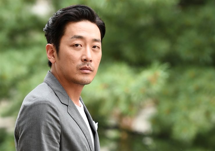 Benny Lucchese Biography 13 Things About Mackinaw Michigan Man Opera News