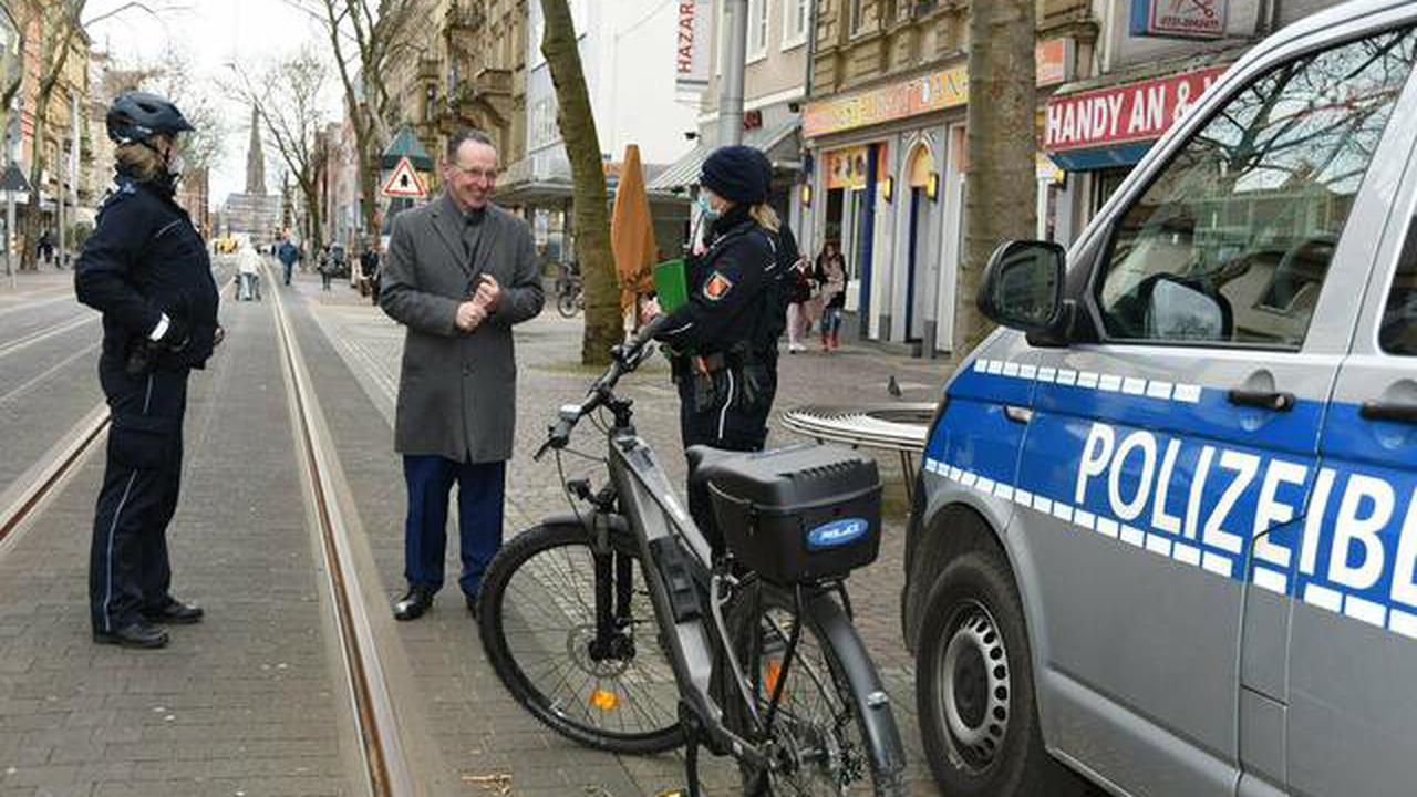 Kontrollen in der Kaiserstraße gehen weiter Radler: Über 80 Verstöße in nur drei Stunden