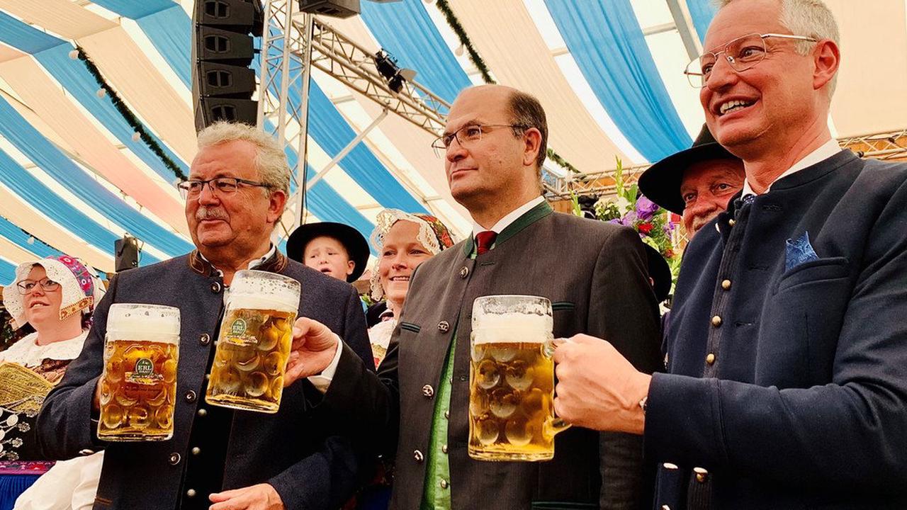 Straubinger Gäubodenvolksfest offiziell eröffnet