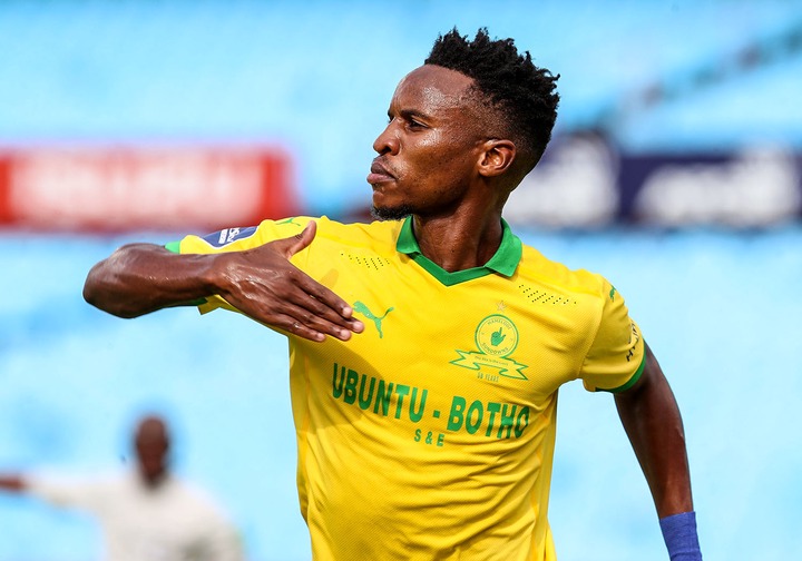 Themba Zwane The Complete One - This is Football