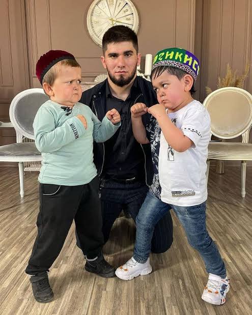 Photo: Hasbulla (L), Khabib (C), Razik (R).