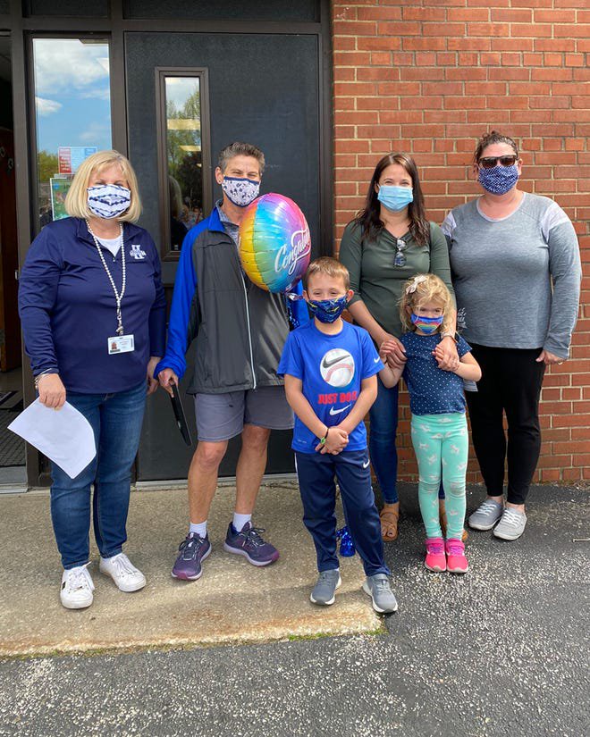 Pto Selects Teachers Staff Member Of The Year Opera News