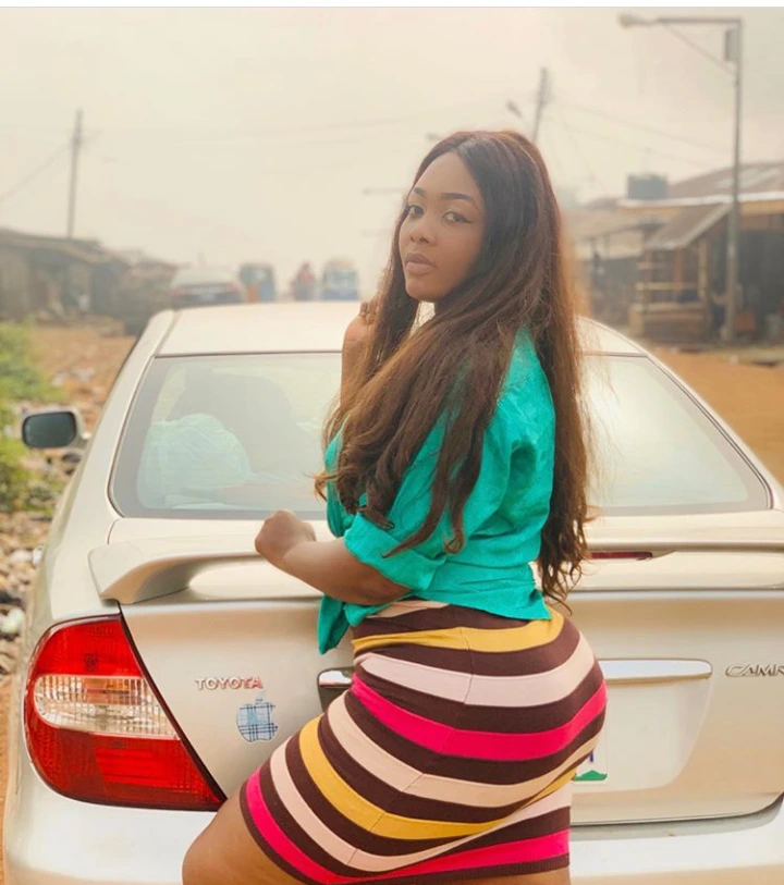 See pictures of a beautiful and curvy young village girl - Crystal Okeke