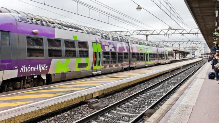 Une Personne Meurt Dans Le Crash D Un Avion De Tourisme A Messimy Pres De Lyon Opera News