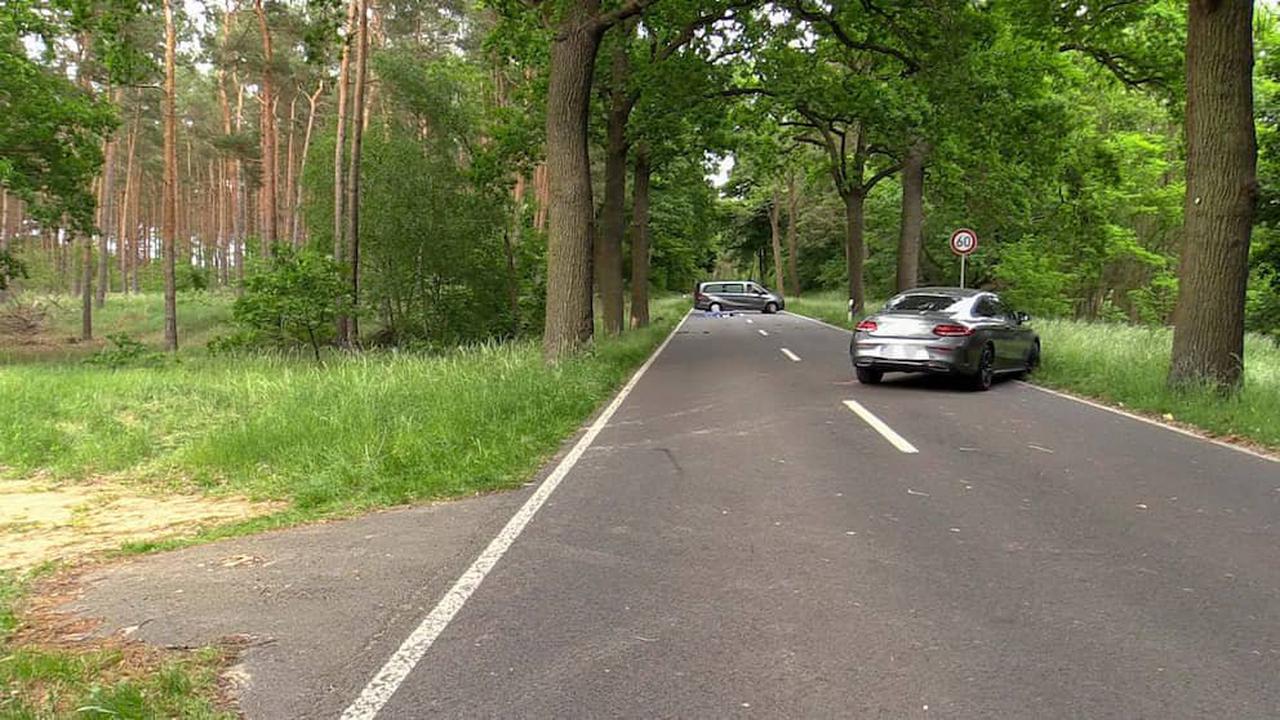 Motorrad-Drama in Brandenburg: 21-Jährige stirbt bei Überholmanöver