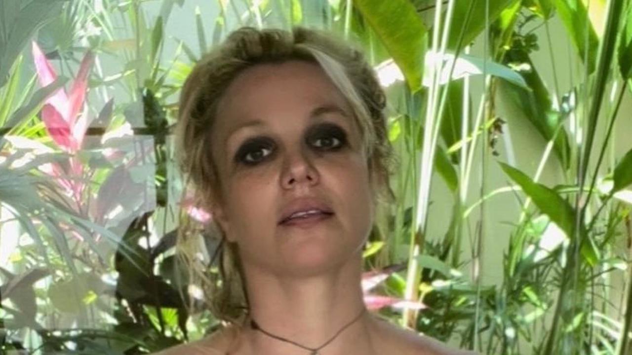 Neue Nackt-Fotos: Britney Spears zeigt sich weiter hüllenlos