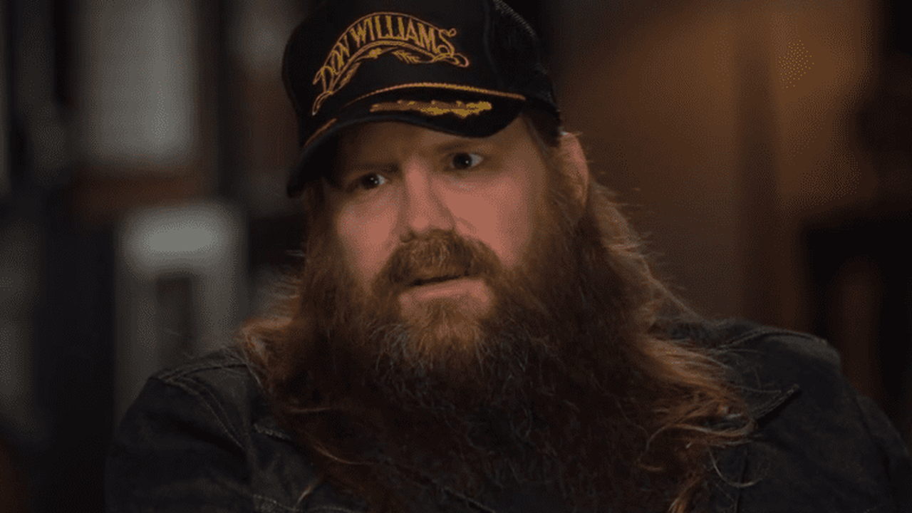 Chris Stapleton Says Nobody Can Predict Which Songs Will Be A Hit: “Those Guys Are Full Of Sh*t”
