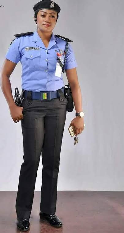 Top 10 Most Beautiful Female Police Officers In Nigeria