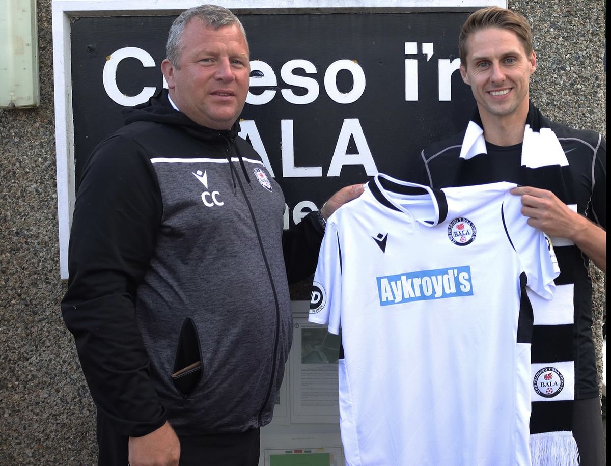 Larne Fc Get Thumbs Up For New 600 Seater Terrace Opera News