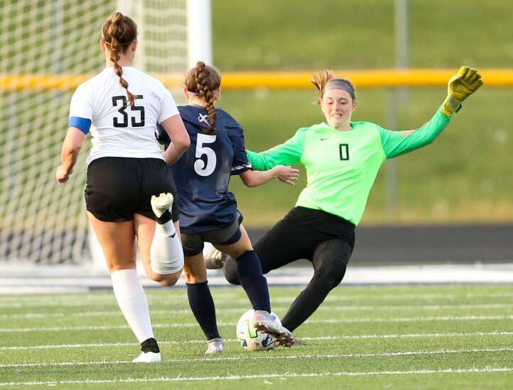 Photos Xavier Vs Center Point Urbana Iowa High School Girls Soccer Opera News