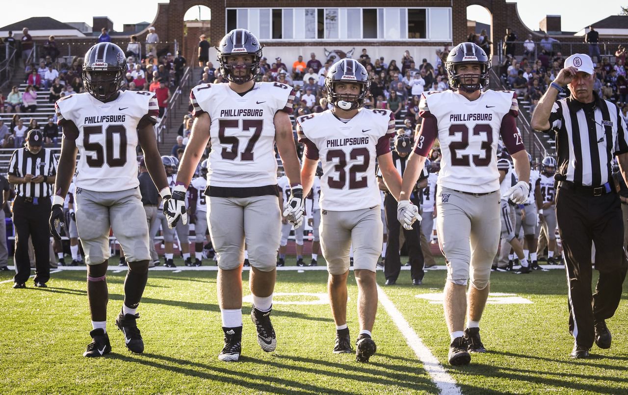 Lehigh Valley High School Football Roundup Stroudsburg Hangs On To Edge Liberty In See Saw Battle Late Field Goal Lifts Pocono Mountain East Over Allen Opera News