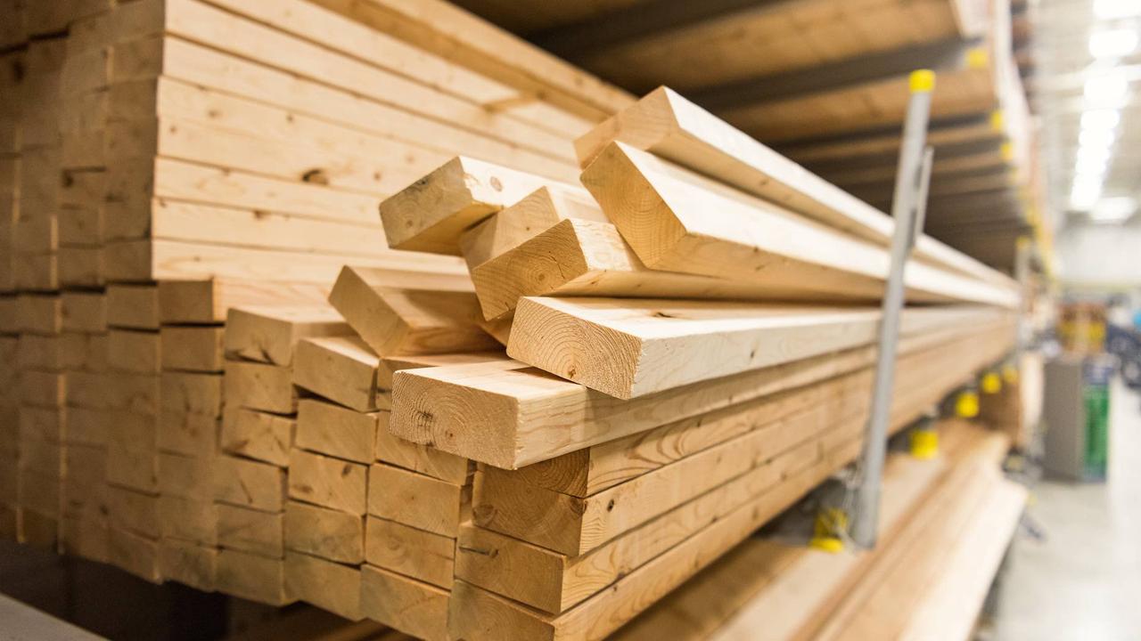 Teure Preise für Baumaterial belasten Branche: Bau-Wirtschaft fordert eigenes Saar-Bauministerium