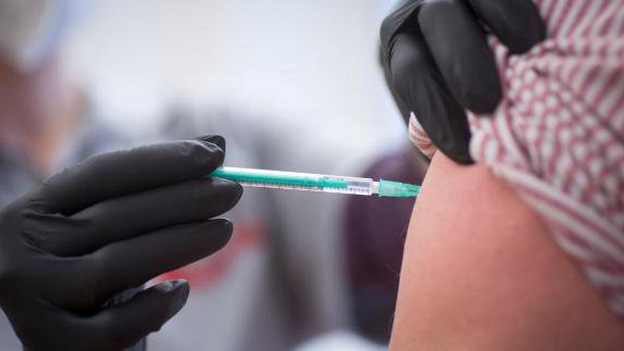 Impfpflicht für Pflegeberufe bereitet Landsbergs Landrat Sorgen