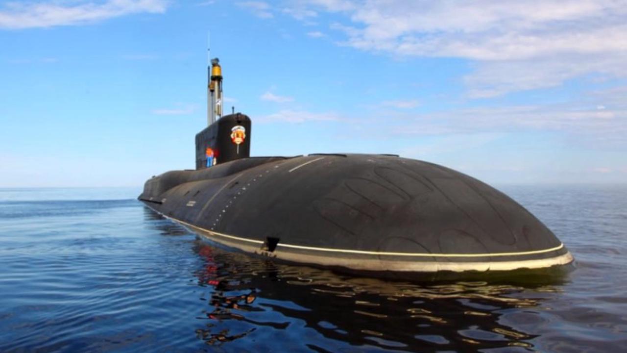 Атомная подводная лодка «Князь Олег» с ядерными ракетами «Булава» заступает на службу