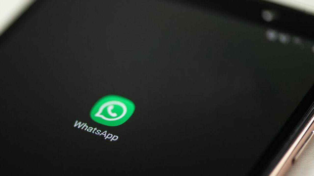 Frau mit falscher WhatsApp-Nachricht betrogen