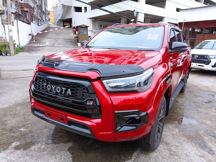 2023 TOYOTA HILUX GR SPORT ELECTRIC ROLLER SHUTTER $11.1M – Prospective  Motors / Cars to Cars Auto