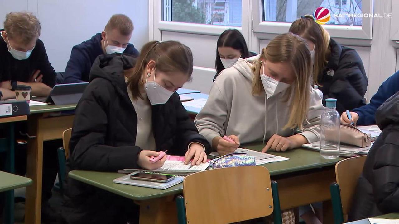 Schleswig-Holstein bleibt vorerst bei Präsenzunterricht an Schulen