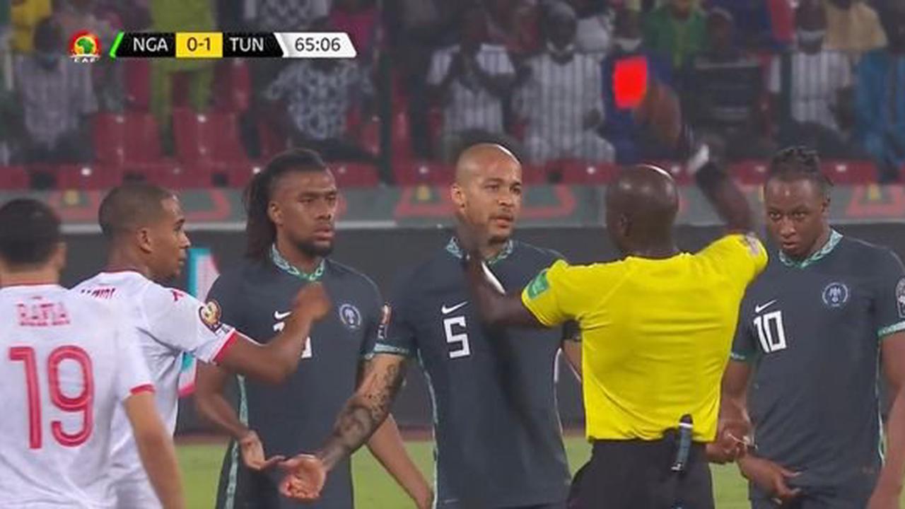 Alex Iwobi gets AFCON red card just five minutes after coming off bench for Nigeria