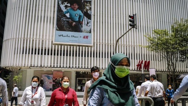 H M S New Ceo Gets Tough With Plan To Eliminate 5 Of Stores Opera News