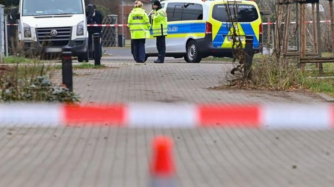 Drei Kinder und zwei Erwachsene : Fünf Leichen in Königs Wusterhausen: Polizei vermutet Tötungsdelikt