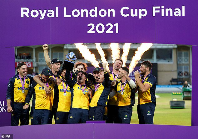 Captain Kiran Carlson Top Scores With And Spinner Andrew Salter Takes Three Key Wickets As Glamorgan Beat Durham By 58 Runs To Win The Royal London Cup At Trent Bridge Opera News