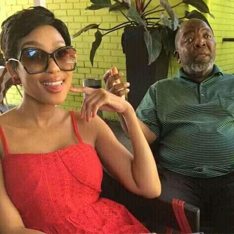 338e1e85795087079a136e76559c4e3c?quality=uhq&format=webp&resize=720&watermark=true