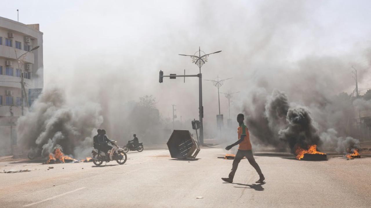 Burkina: des tirs entendus près de la résidence du président Kaboré