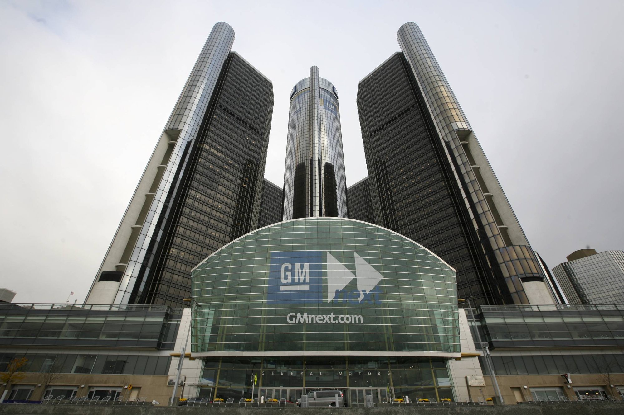 The GM Renaissance Center towers in Detroit lit up at night
