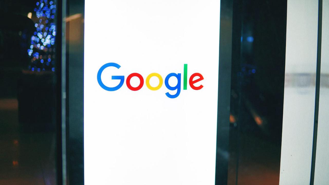 Google annonce un ralentissement de sa croissance et se prépare à des temps difficiles