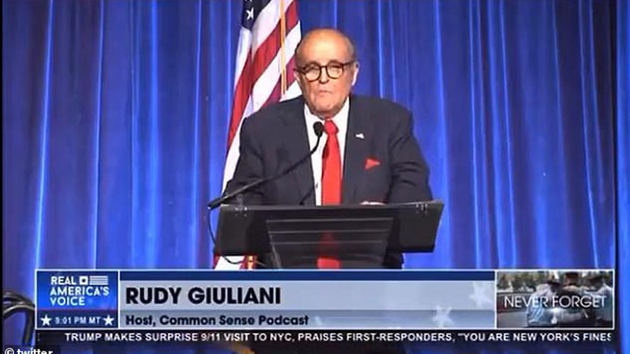 ‘Drunk’ Rudy Giuliani imitates Queen during 9/11 dinner