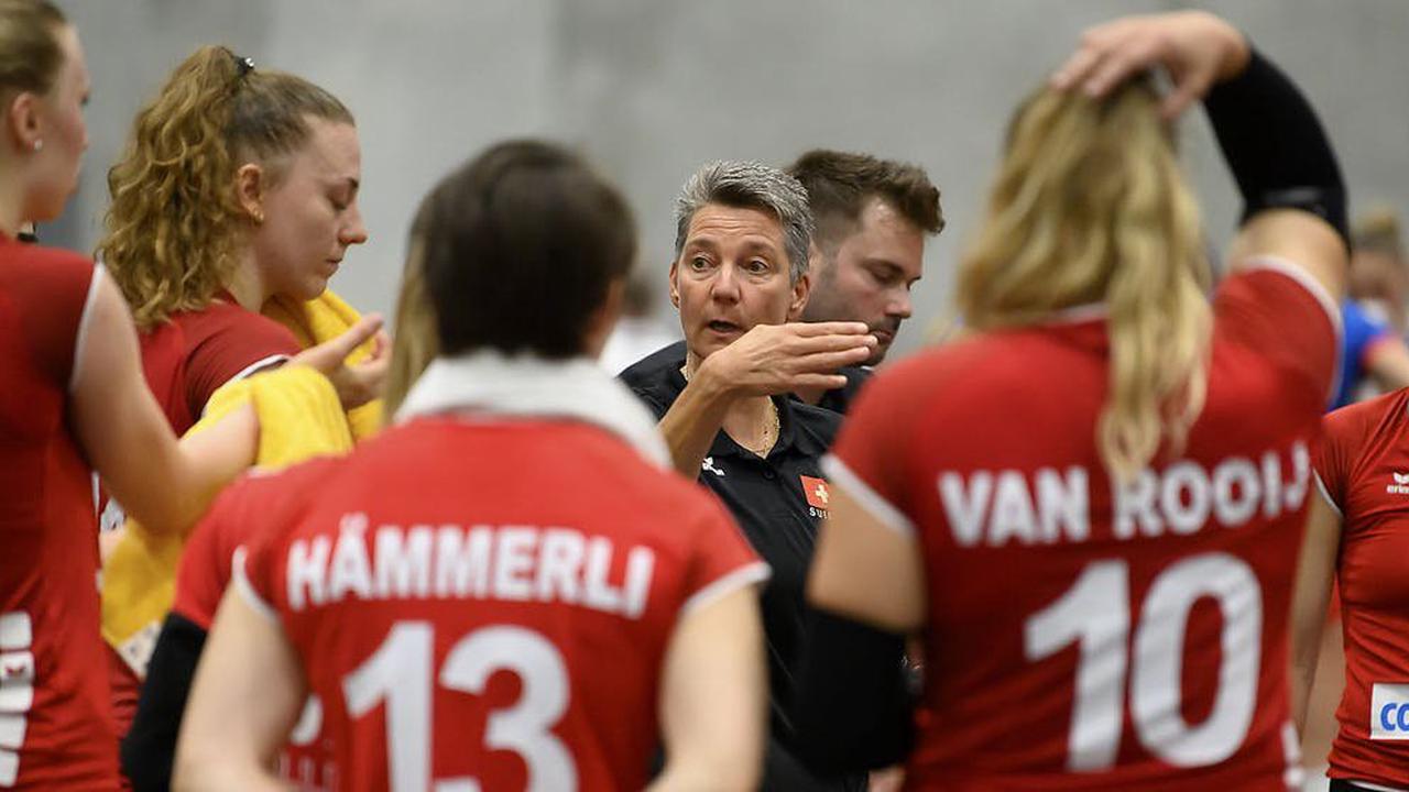 Van Hintum nicht mehr Frauen-Nationaltrainerin