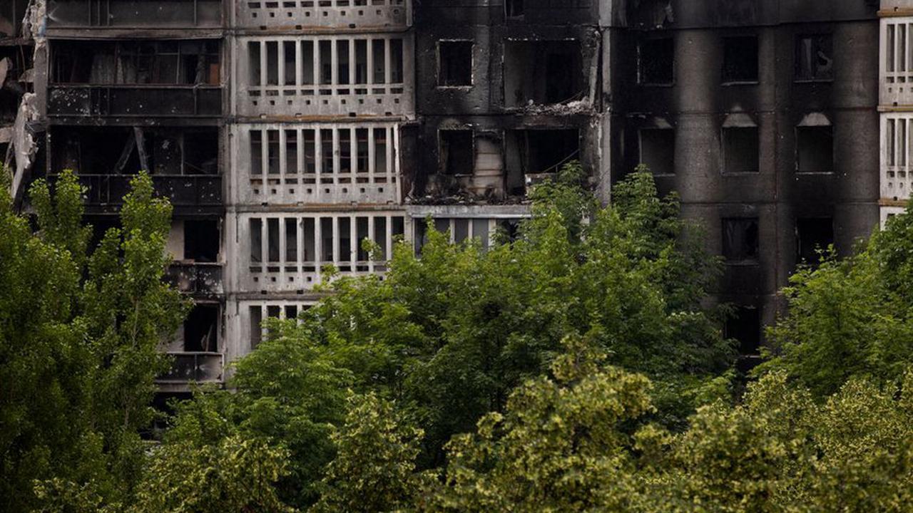 Ukraine : le Nord sous le feu russe, Sievierodonetsk est tombée
