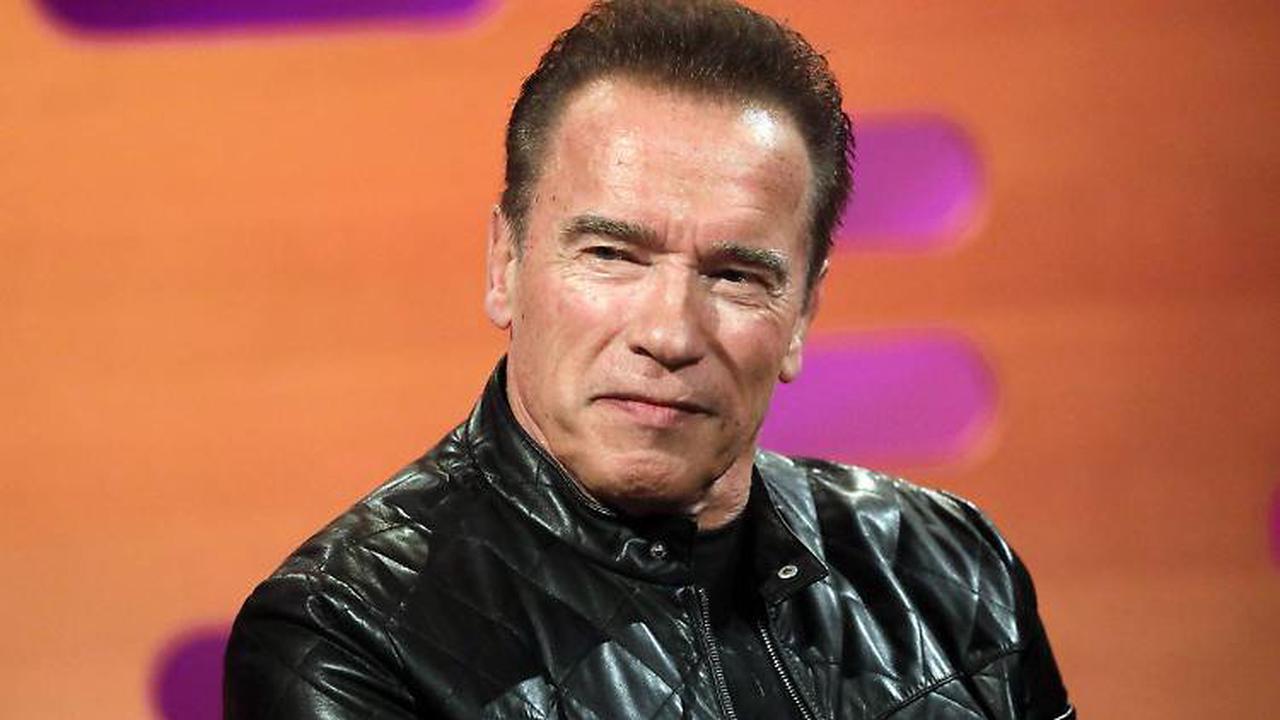 Arnold Schwarzenegger mutiert zu Zeus