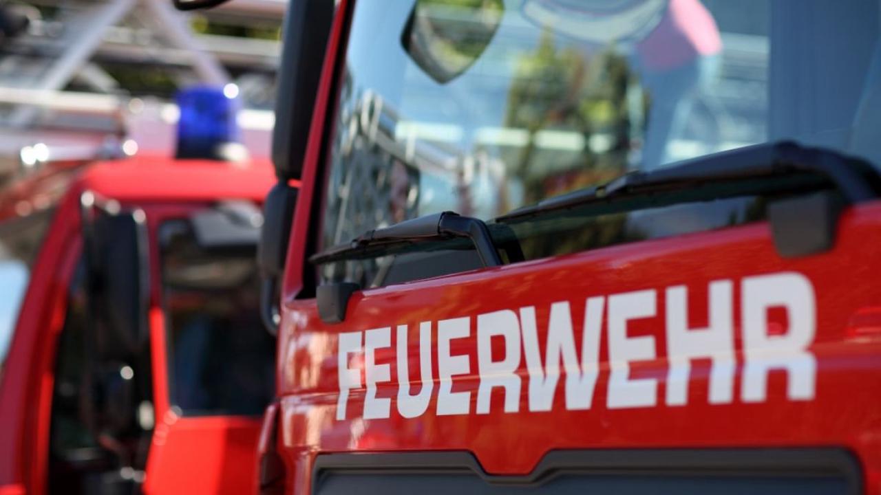Polizeimeldungen für Einhausen, 03.07.2022: Einhausen - Küchenbrand ruft Feuerwehr, Rettungsdienst und Polizei auf den Plan.