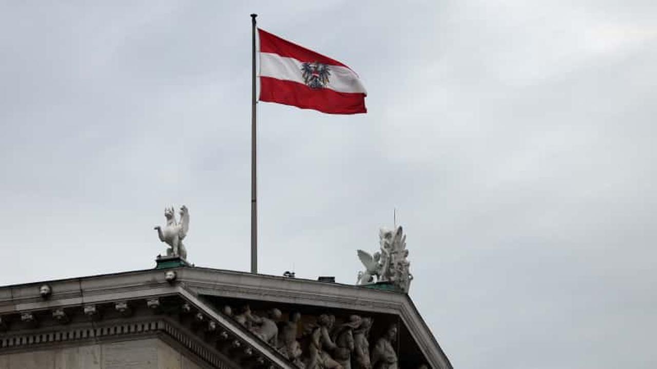 Auch Österreichs Finanzminister kündigt Rücktritt an